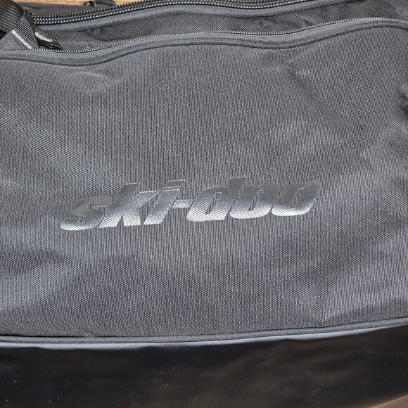 Ski-Doo Black Duffle Gear Backpack Multi Pockets 100% Polyester NWT - Picture 8 of 16